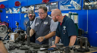 What Is a Diesel Technician? What Do They Do?