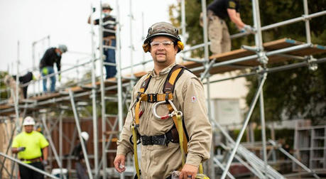 How to Become a Certified Carpenter: Training and Job Outlook